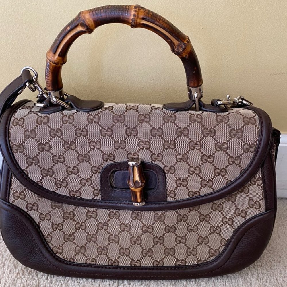 Gorgeous Gucci handbag with bamboo handle